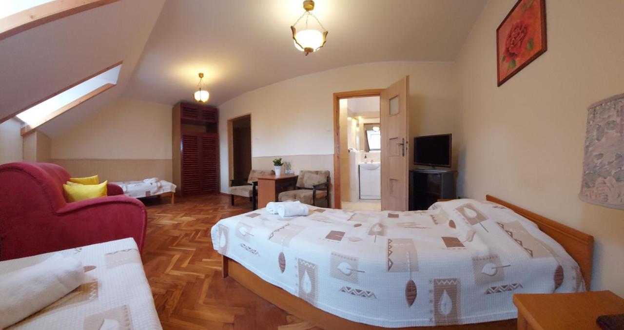 Folwark Tumiany Pokoje & Restauracja Экстерьер фото